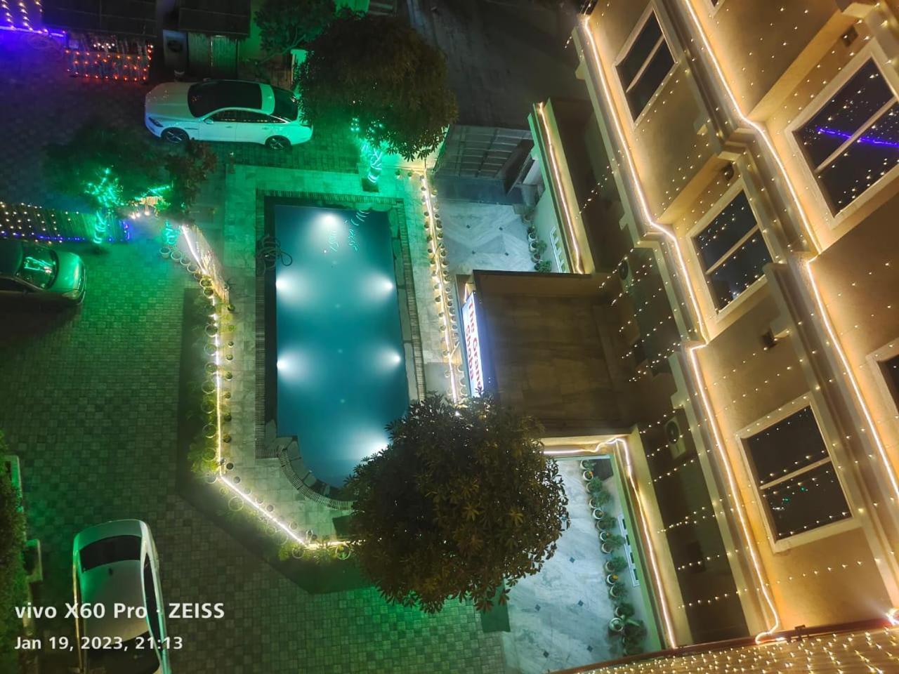 Airport Hotel The Grand Shoba Нью-Дели Экстерьер фото